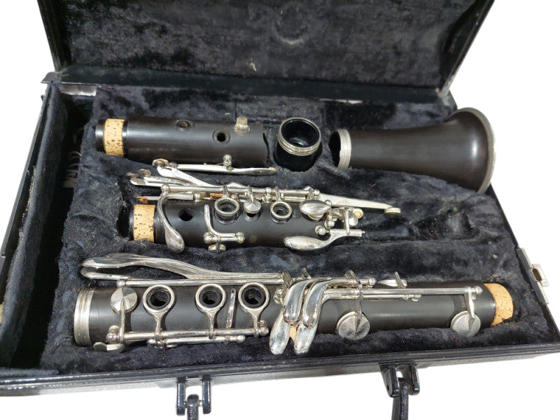 Selmer Aristicat CL600 Clarinet  =