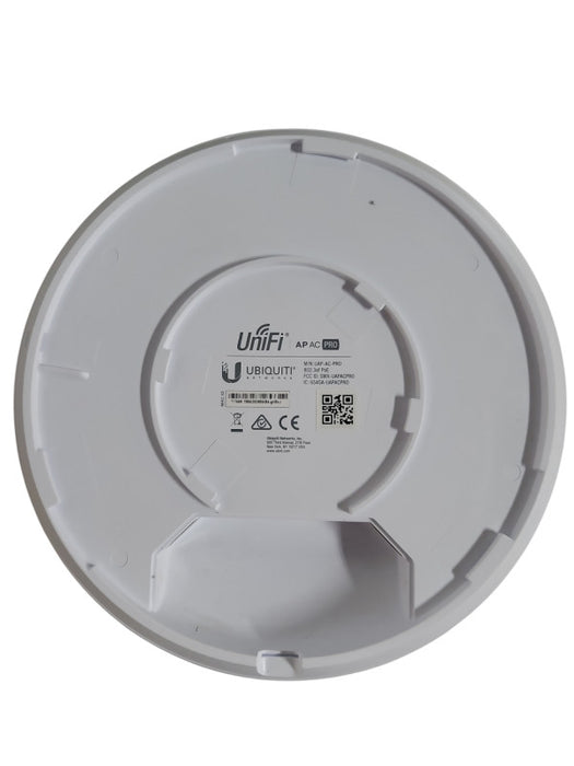 Ubiquiti Networks UAP-AC-PRO 1300Mbps Wireless Access Point w/bracket !