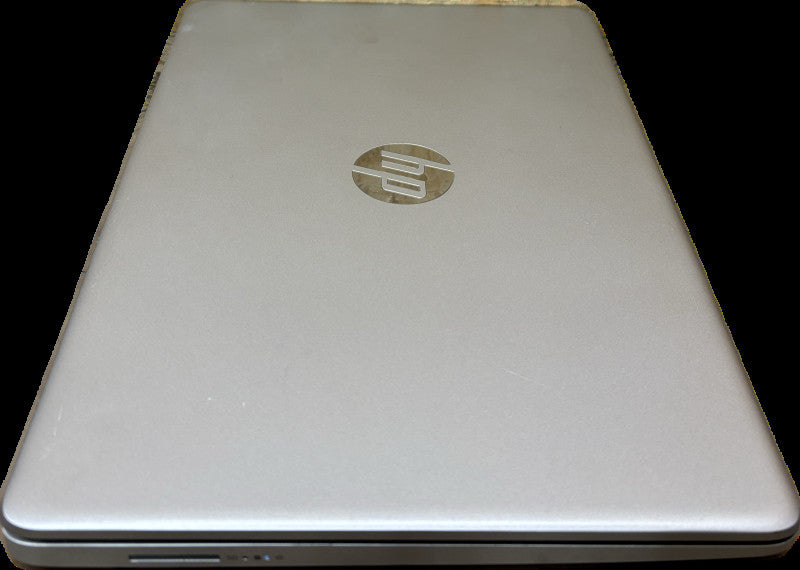 HP Laptop 14 Core i7-1165G7@2.8GHz 16GB RAM 512GB SSD READ  Lap200