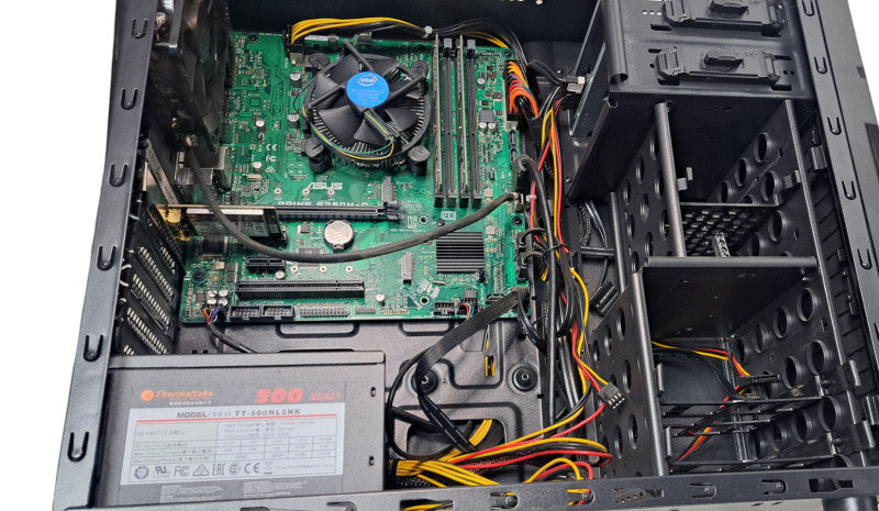 Custom PC  i5-7400 CPU|16GB DDR4| No OS No HDD
