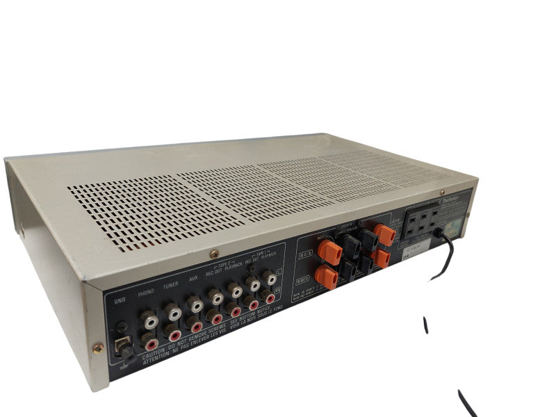 Technics Stereo Integrated Amplifier SU-V26 =