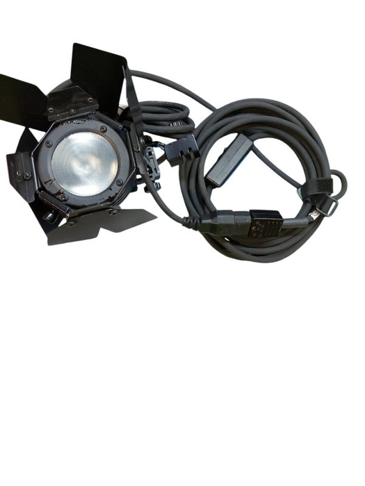 Lowel Lights - 2 Lowel pro lights with 4 umbrellas and 3 stands with case