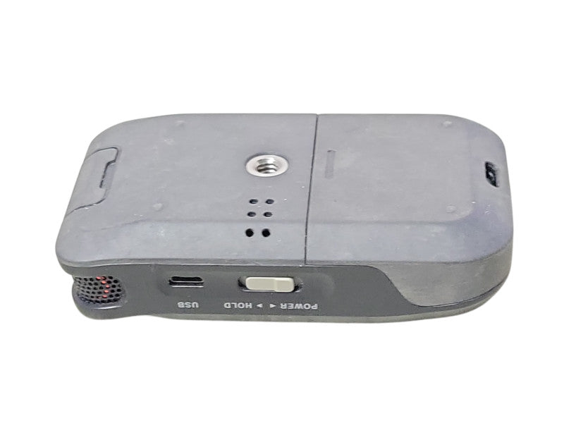 Roland R-07 High Resolution Digital Audio Recorder, No Sd Card, READ _