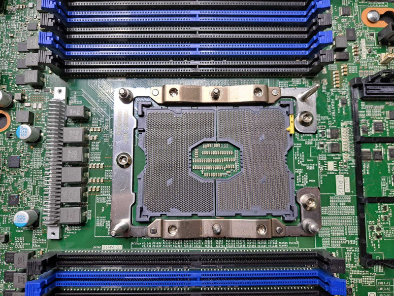 Cisco UCS C220 M5 1U Server | Barebones No CPU/RAM/HDD/RAID *READ*