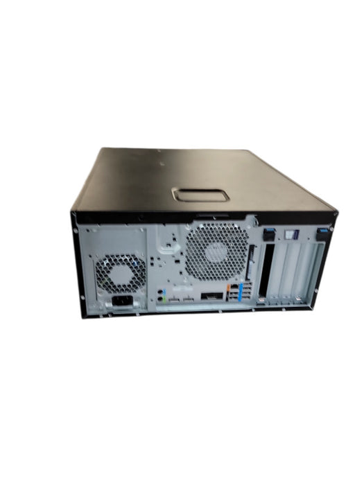 HP Z2 Tower G4 Workstation i7 - 9700 @ 3.00GHz 16GB Qθ