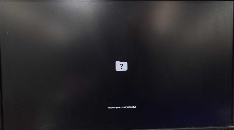 Apple Mac Pro 2013 - 16GB RAM 256GB M.2 *READ*