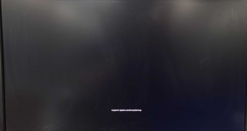 Apple Mac Pro 2013 - 16GB RAM 256GB M.2 *READ*