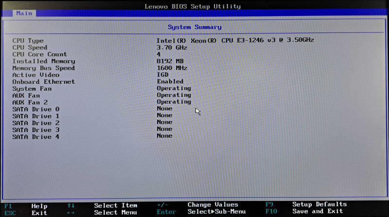 Lenovo ThinkServer RS140 1U | Xeon E3-1246 v3 @3.50GHz, 8GB DDR3, 9240-8i