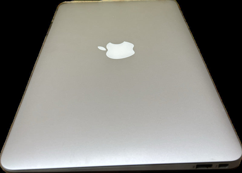 Apple MacBook Air 11" Mid 2013 i5-4250U@1.3GHz 8GB RAM 128GB SSD READ