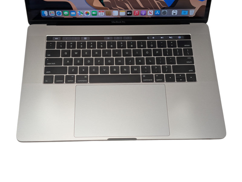 Apple MacBook PRO 15-inch 2016 Intel i7-6820HQ 16GB RM 500GB Storage  -