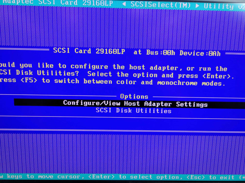 IBM xSeries 200 [847940X] - Intel Pentium III/D0 1000Mhz 1152MB RAM NO HDD %