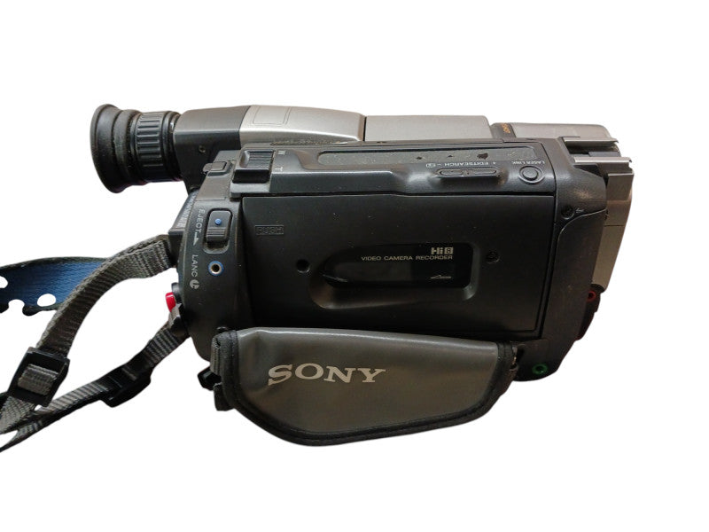SONY CCD-TRV75 HANDYCAM Hi8 XR Camcorder READ
