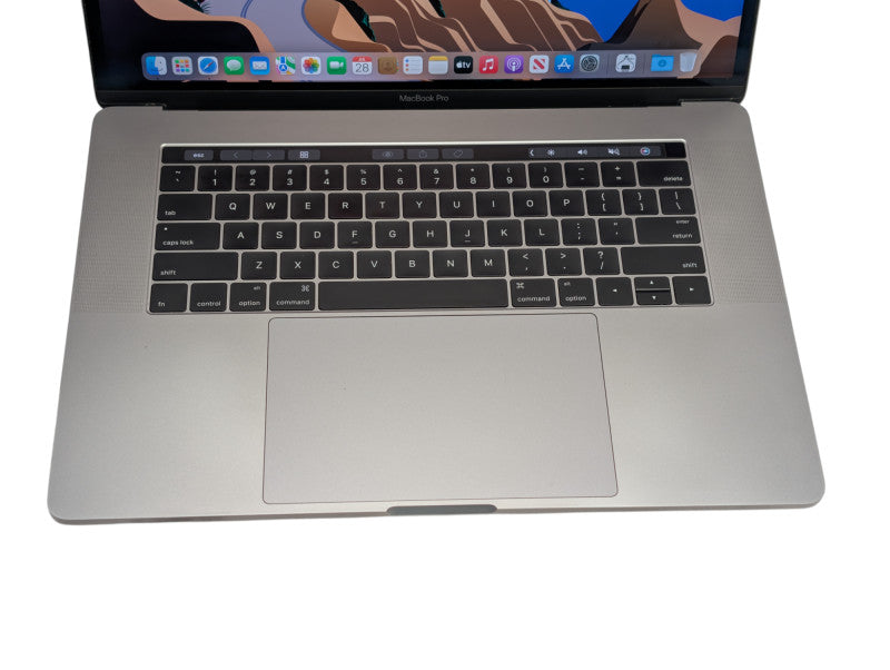 Apple MacBook PRO 15 inch 2016 Intel Core i7-6820HQ 16GB RAM 500GB READ  -