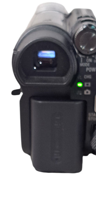 Sony Handycam DCR-DVD810 Camcorder 25x Zoom | READ