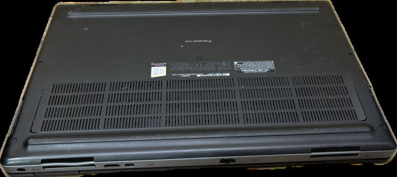 Dell Precision 7530 4K i9-8950HK@2.9GHz QUADRO P3200 6GB GPU 32GB 256SSD  Lap200