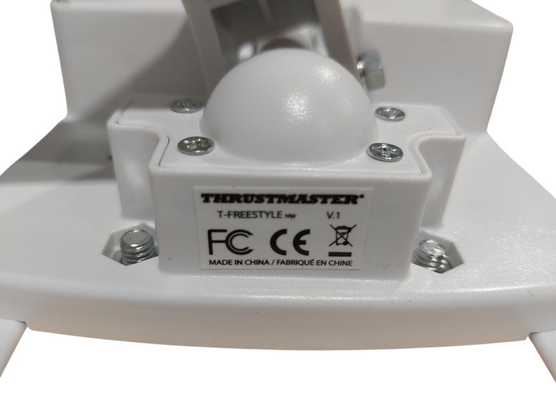 Thrustmaster T-Freestyle Skateboard Attachment for Wii-Fit Board  =