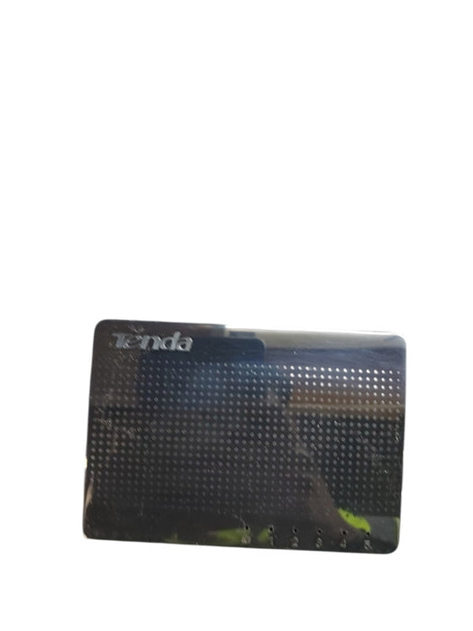 Tenda SG105 5 Port Gigabit Desktop Switch  Ethernet Switch