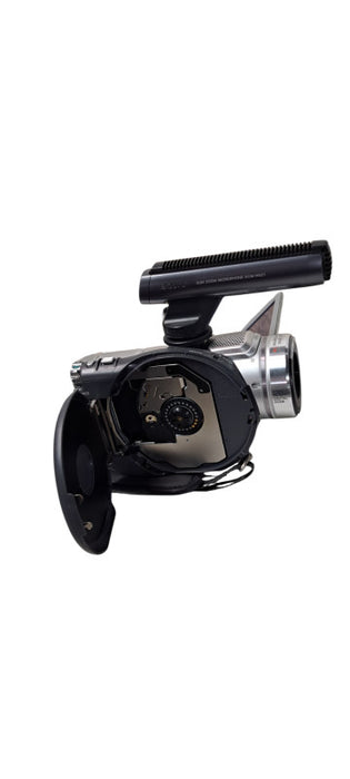 Sony HandyCam DCR-DVD505 Mini DVD Camcorder W/ Charger