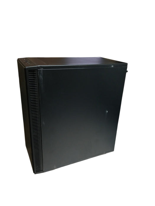 Custom PC with ASUS H370-PLUS, i7-8700k CPU 3.70GHz, 16GB RAM - No HDD / OS