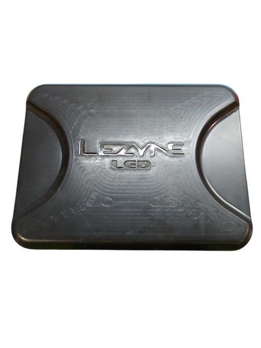 Lezyne Super Drive XL Light 500 Lumens 18650 Battery with Mount
