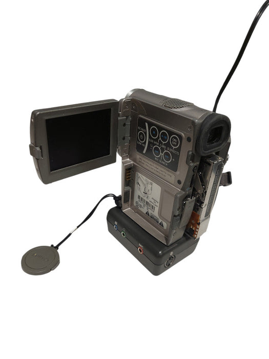 Canon Progressive Scan CCD Elura 2 mc Mini DV 40x Digital Video Camcorder  =