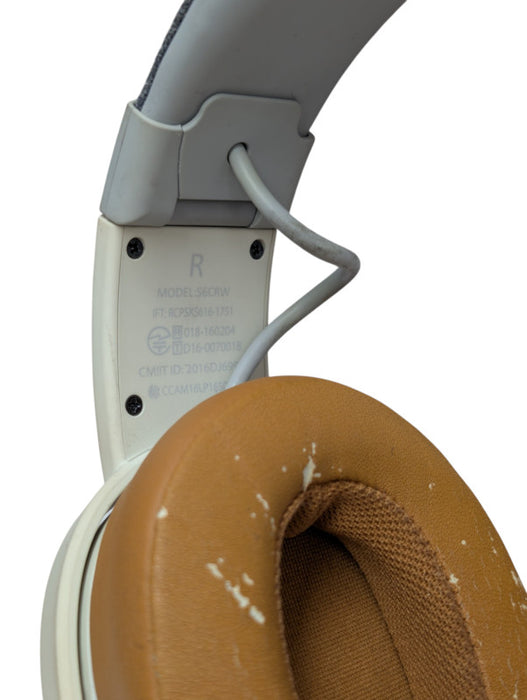 SkullCandy Crushers Wireless Head Phones S6CRW POWERFUL EXTRA BASS Q-