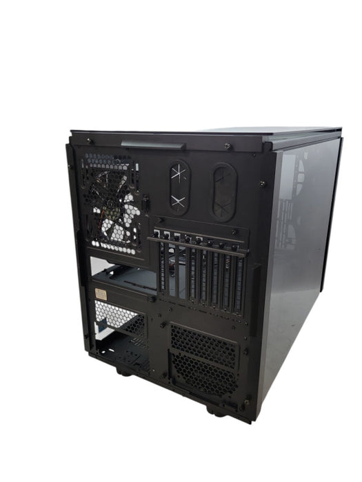 Thermaltake Level 20 XT E-ATX cube chassis %