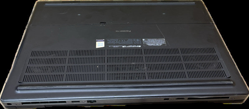 Dell Precision 7730 4K i7-8850H QUADRO P5200 16GB GPU 64GB RAM 512GB SSD  Lap200