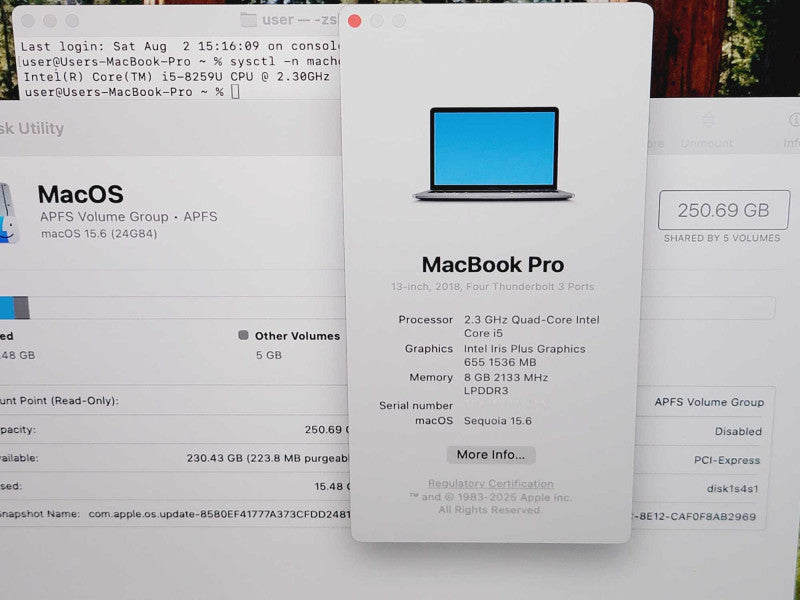 Apple Macbook Pro 2018 13" 4-Core i5-8259U @ 2.3GHz 8GB DDR3 250GB SSD