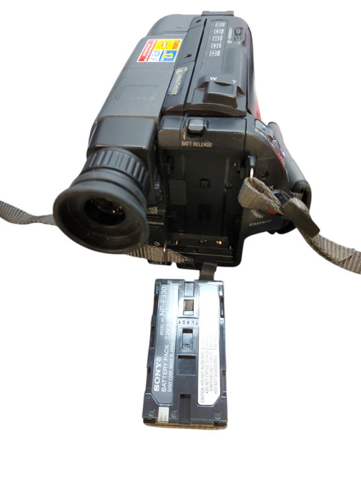 Sony CCD-TRV25 NTSC Handycam Vision 64x Digital Zoom Video Camera Recorder