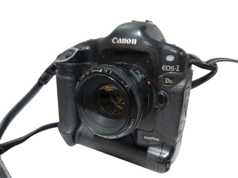 Canon EOS-1 Ds Digital Camera 50mm Lens  =