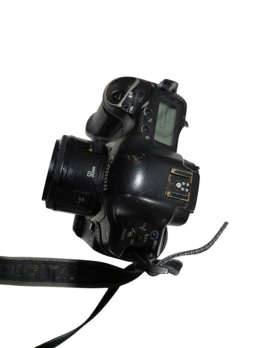 Canon EOS-1 Ds Digital Camera 50mm Lens  =