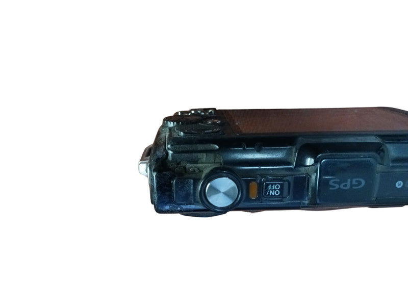Olympus Stylus Tough TG-2 Digital Camera READ Q