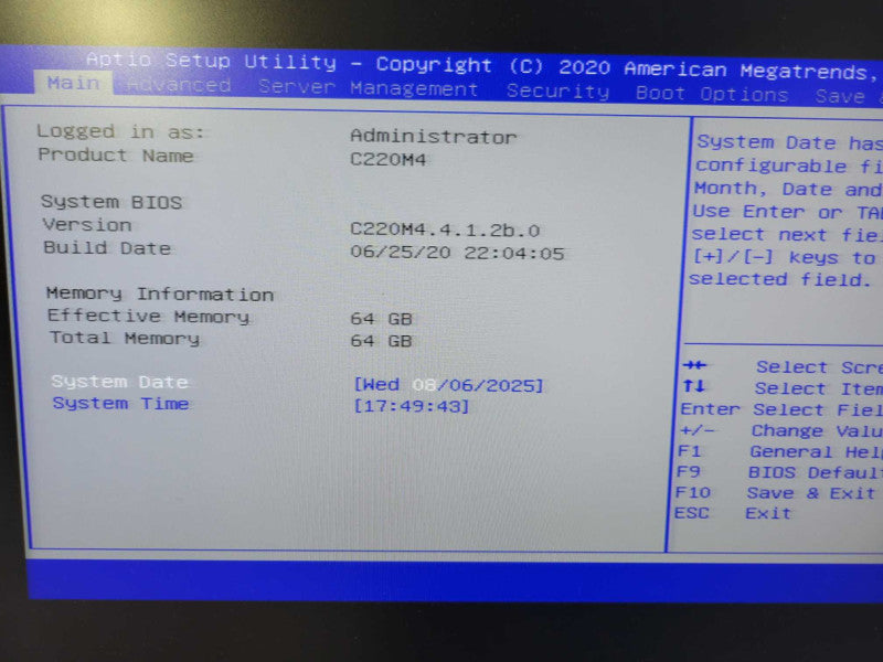 Cisco UCS C220 M4 - 2x Xeon E5-2609 v3 64GB DDR4 AVAGO 12G-SASMR 2x 770W PS %