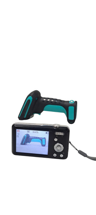 Panasonic Lumix DMC-FH4 Compact Digital Camera