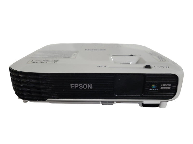 3LCD Projector  3000 Lumens Full HD WXGA HDMI Lamp Hours: 1517 !