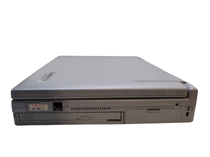 Vintage Toshiba Satellite Pro 490CDT Pentium 96MB RAM 4GB HDD Win 98 β