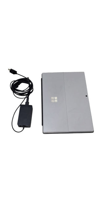 Microsoft Surface 1796  i5-8350U|16GB RAM|250GB SSD Q