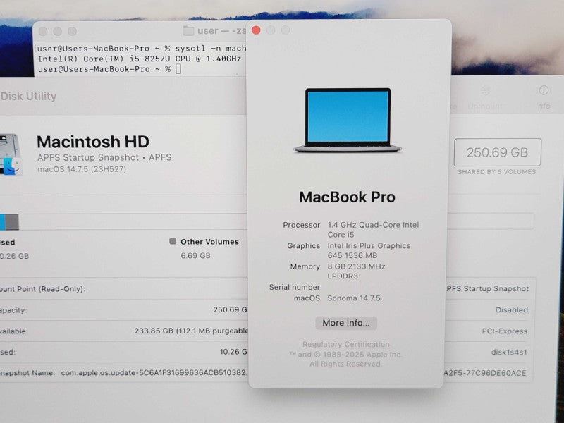 Apple Macbook Pro 2020 13" 4-Core i5-8257U @ 1.4GHz 8GB DDR3 250GB SSD