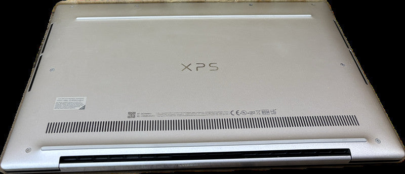 Dell XPS 13 9310 i7-1195G7 16GB 256SSD "Dirty Screen Effect" READ!  Lap200