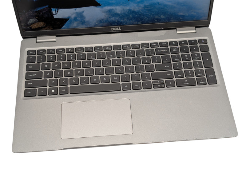 DELL Latitude 5520 Intel Core i7-1145G7 16GB RAM 256GB NVMe SSD  - Lap200