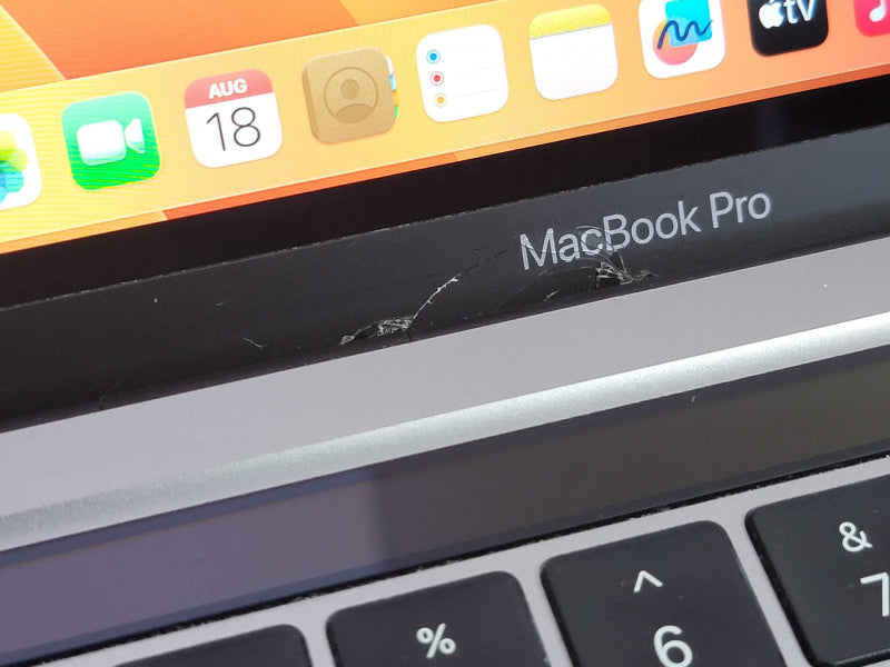 Apple Macbook Pro 2020 13" 8-Core M1 @ 3.2GHz 8GB Ram 250GB SSD