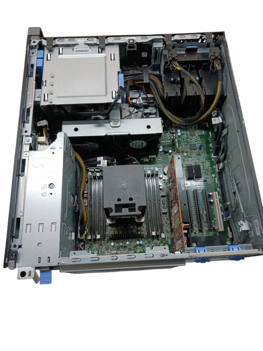Dell Precision 5820 Xeon W-2133 @ 3.60Ghz 16GB RAM AMD W5100 READ