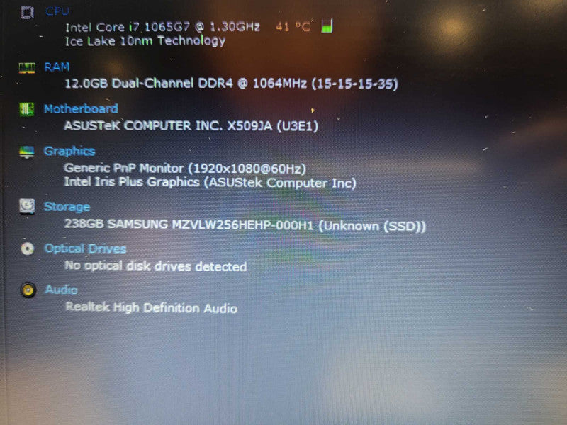 Asus ExpertBook P1 P1510 i7-1065G7 @ 1.3GHz 12GB DDR4 256GB SSD $ Lap200