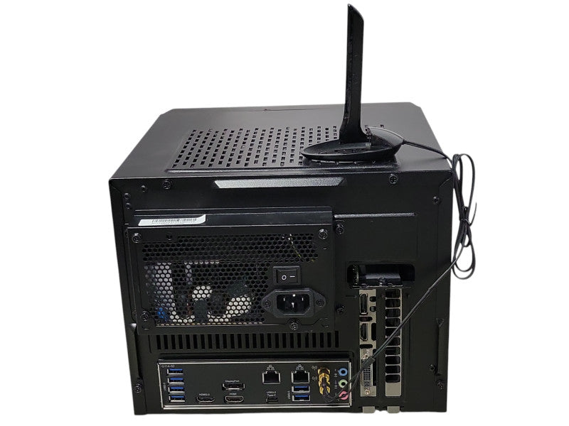 Custom/Gigabyte PC, Core I7-8700K 3.70GHz, 16GB DDR4, 256GB nVME, 550W PSU _