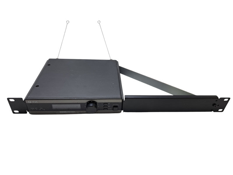 TOA WT-5800 E01US | UHF True Diversity Wireless Tuner *READ*