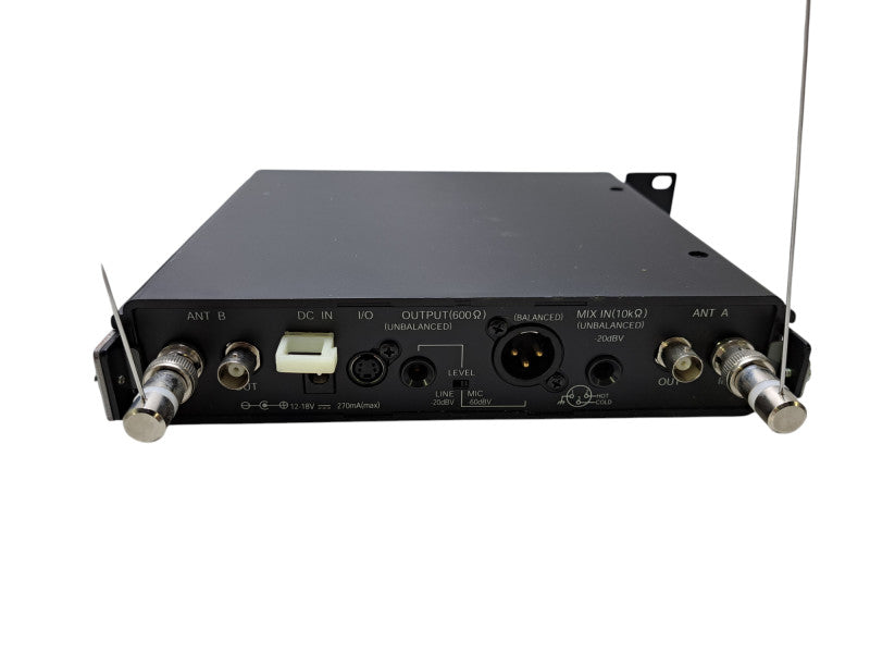 TOA WT-5800 E01US | UHF True Diversity Wireless Tuner *READ*