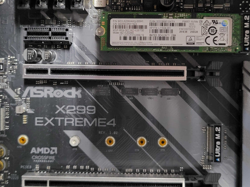 Custom/ASRock X299 Extreme4, I7-7900X 3.30GHz 128GB DDR4, 256GB Nvme, 750W  _