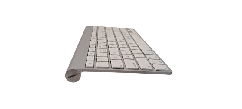 Apple A1314 Wireless Bluetooth Keyboard Q