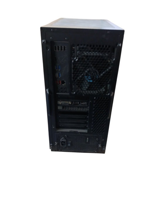 Fractal Design Gigabyte Aorus X570 Elite Amd Ryzen 7 3700X 16GB RAM READ